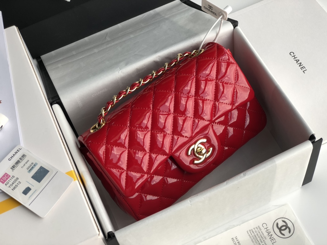 ch**el cf mini patent calfskin & G01den metal red bag 20cm