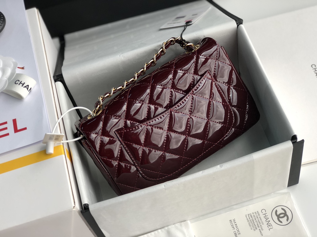 ch**el cf mini patent calfskin & G01den metal burgundy bag 20cm