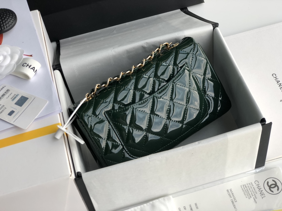 ch**el cf mini patent calfskin & G01den metal forest bag 20cm