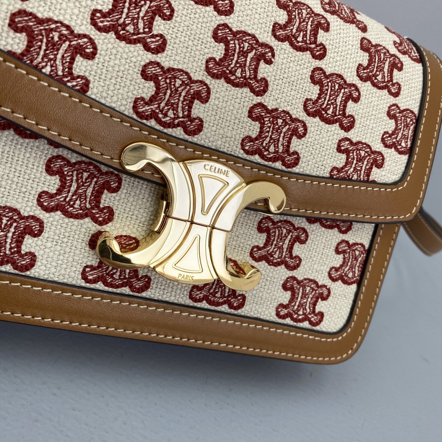 Ce1i*e teen triomphe bag in textile with triomphe embroidery and calfskin vintage pink 188882 18 x 14 x 6 cm