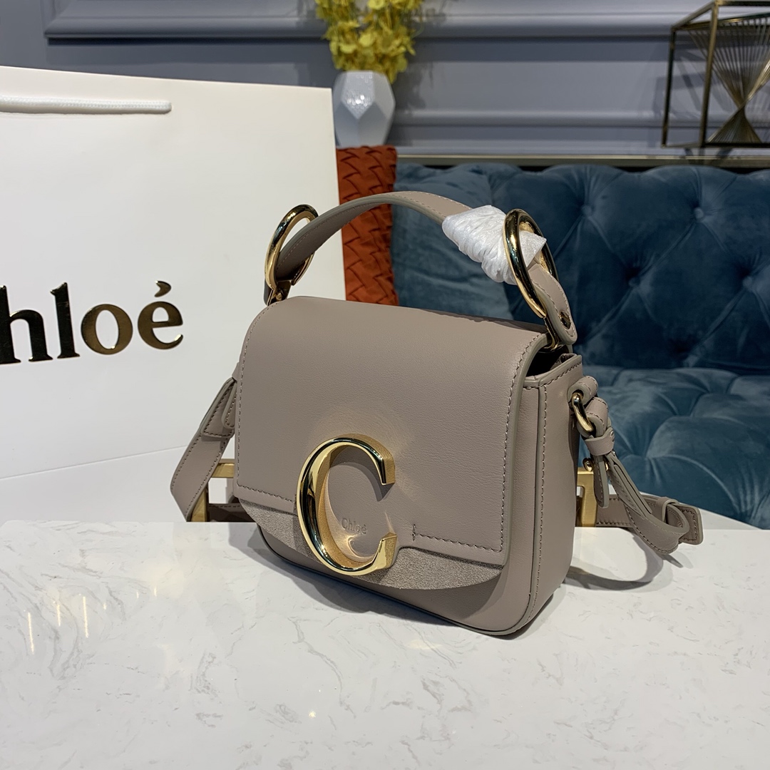 Ch10e mini c bag in shiny & suede calfskin motty grey chc19us193 16.5 x 5 x 14 cm