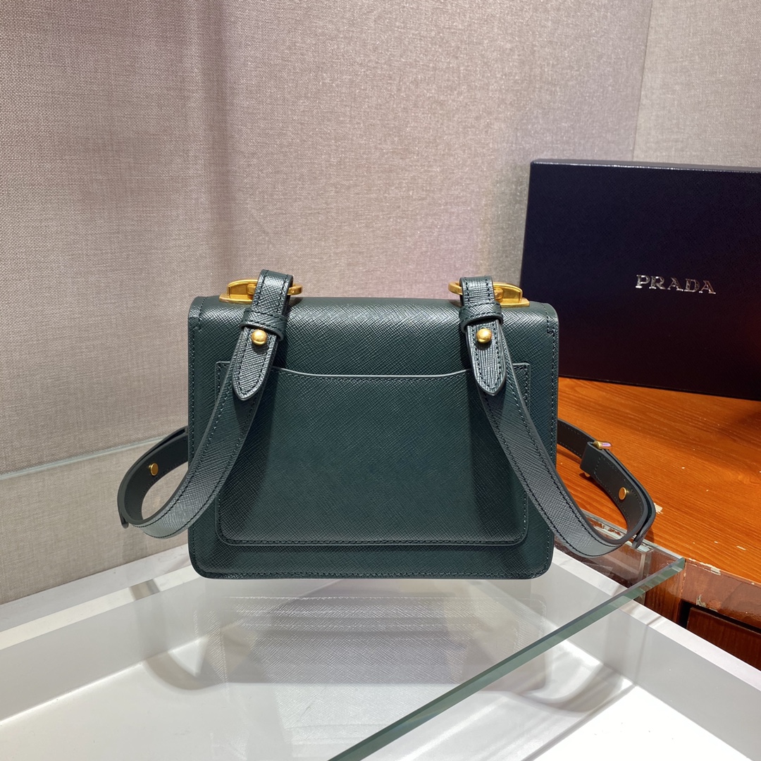 Pra*a saffiano leather symbole bag billiard green 1bd270 20 x 14 x 7 cm
