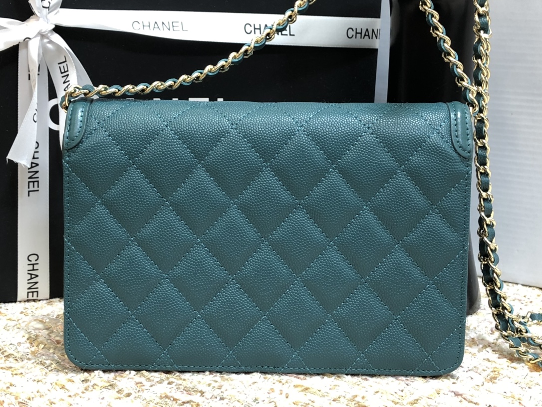 Ch**el cc filigree woc grain leather midnight a84451 19.5 × 3.5 × 12 cm