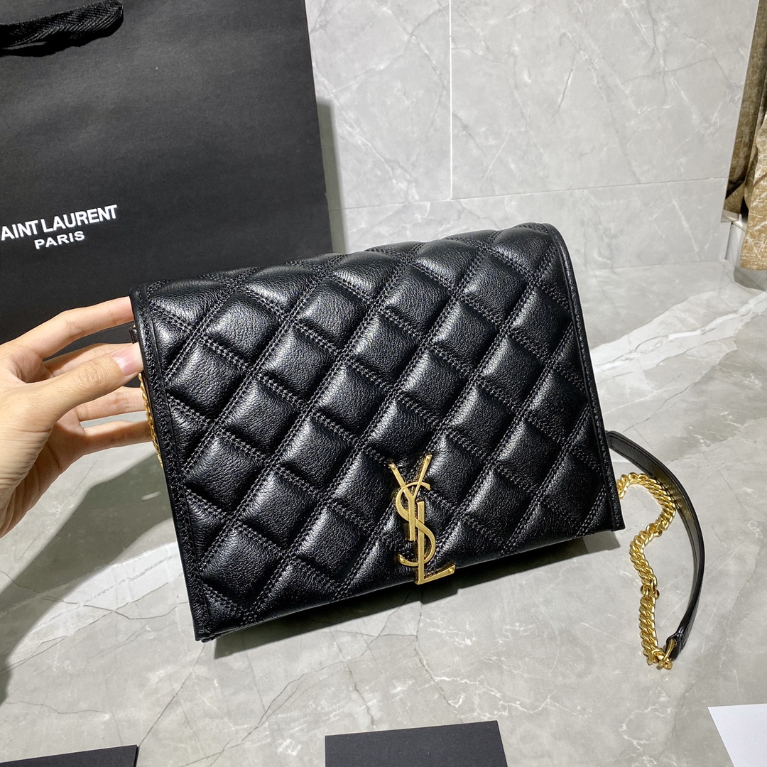 Y51 becky mini chain bag in carrÉ-quilted lambskin black 6507691 25 x 17 x 7 cm