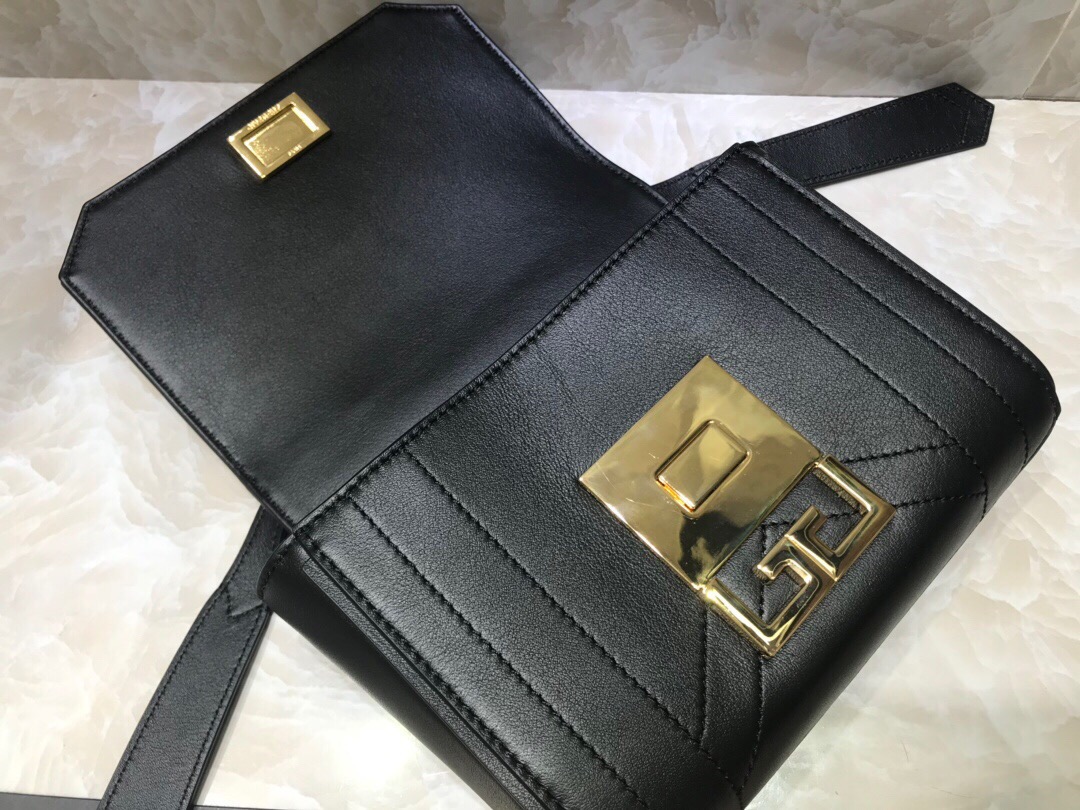 G1uenchy small eden bag black 19 × 14 × 5.5 cm