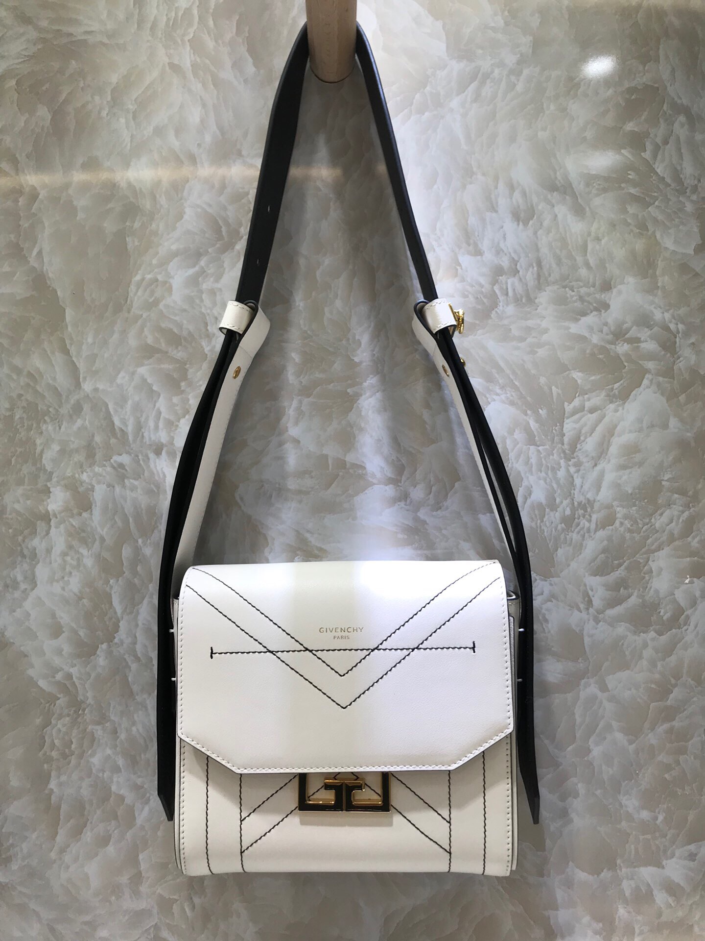 G1uenchy mini eden bag white 20 × 12.5 × 6 cm