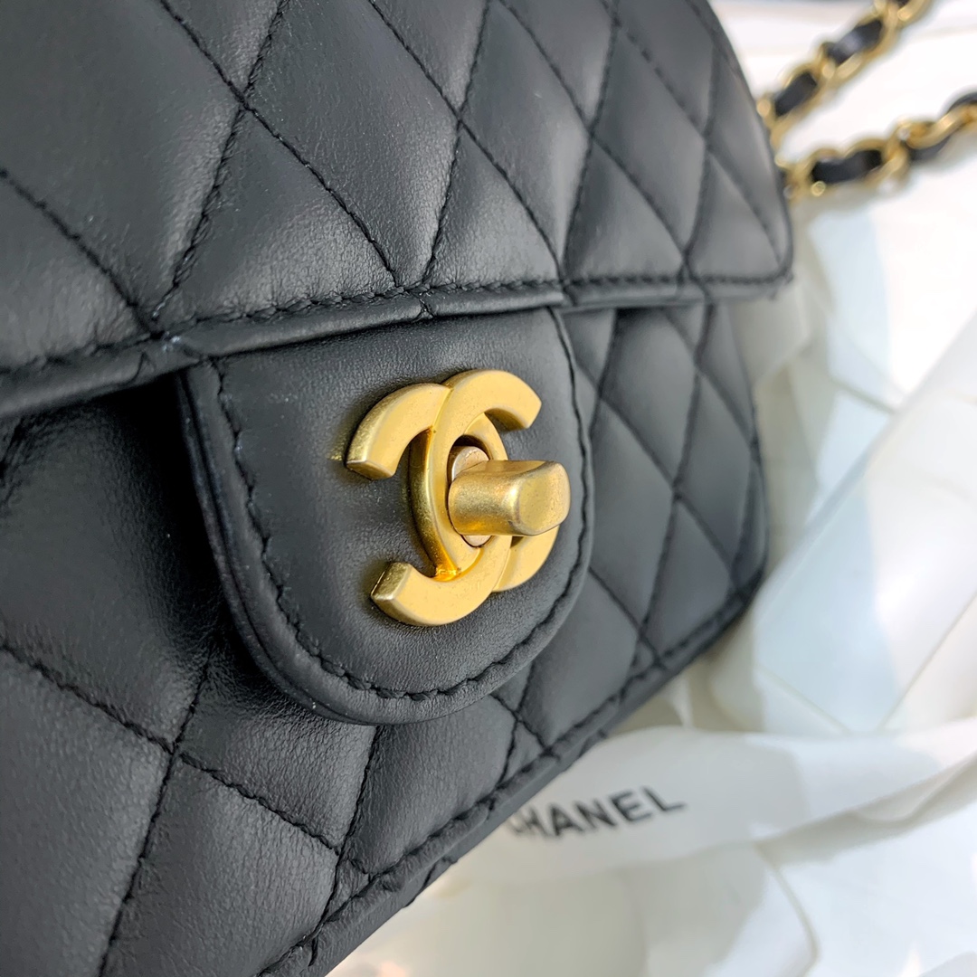 Ch**el mini strap into strap bag black as2228 21.5 6.5 13cm