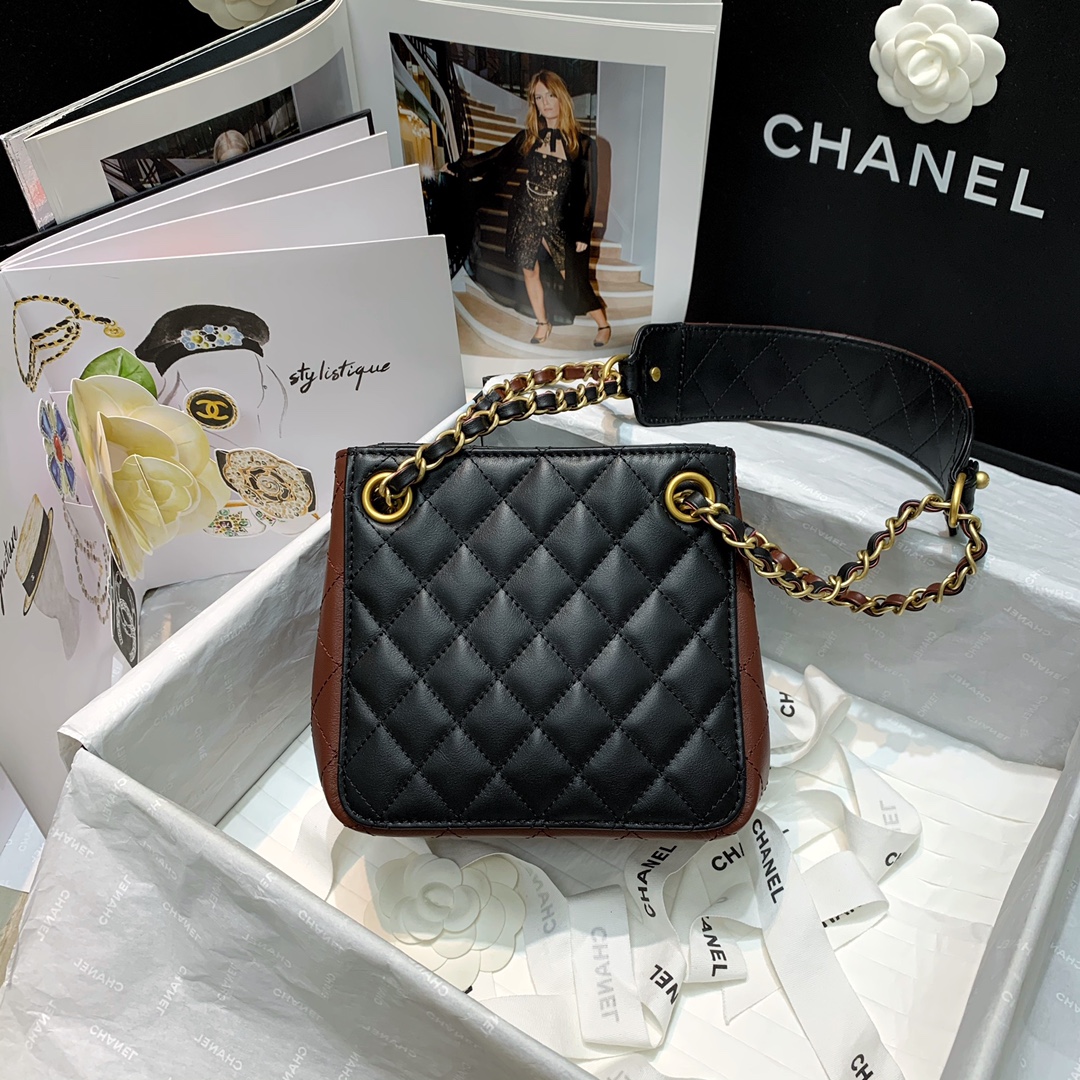 Ch**el strap into bucket bag black and burgundy as2230 15.5 x 15 x 12.5 cm