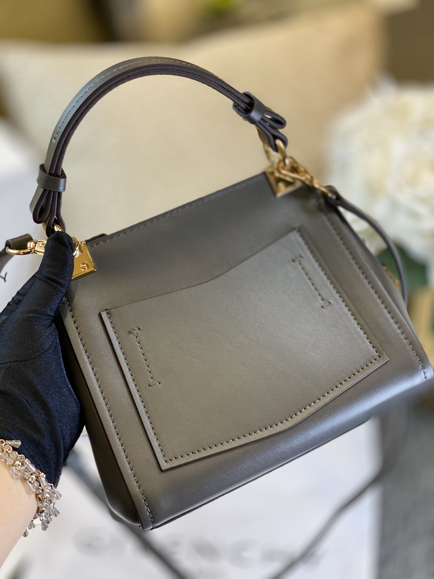 G1uenchy mini mystic bag grey bb50c3b0lg 20 x 19 x 7 cm