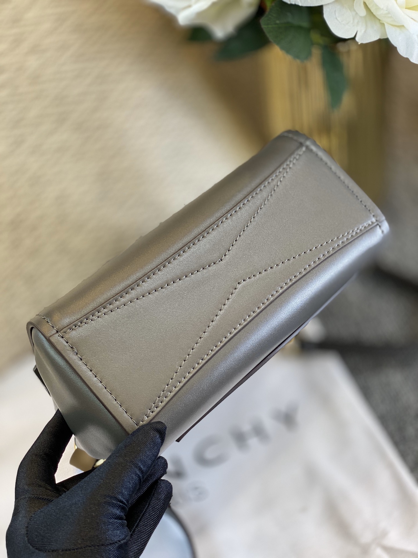 G1uenchy mini mystic bag grey bb50c3b0lg 20 x 19 x 7 cm