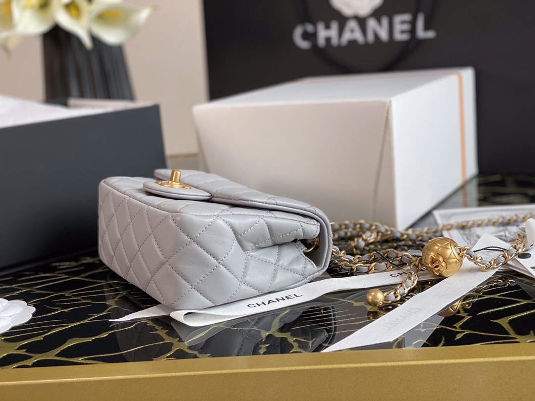 Ch**el small charm strap flap bag lambskin grey as1786 13 x 18 x 7 cm