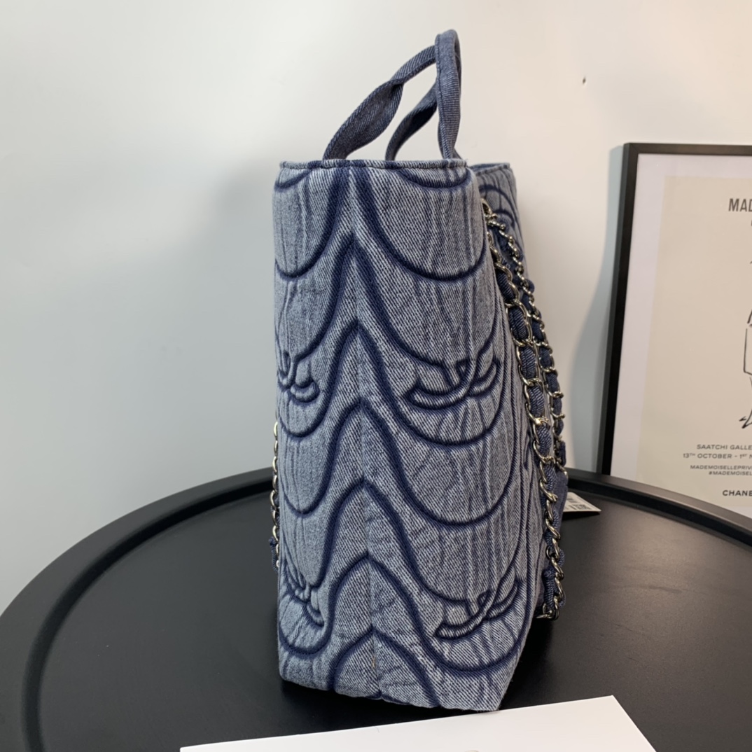 ch**el washed De*1m cc wave shopping bag blue 2021 30 cm