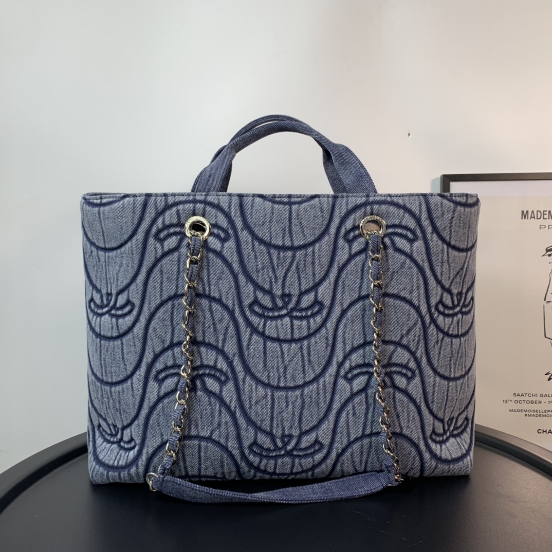 ch**el washed De*1m cc wave shopping bag blue 2021 30 cm