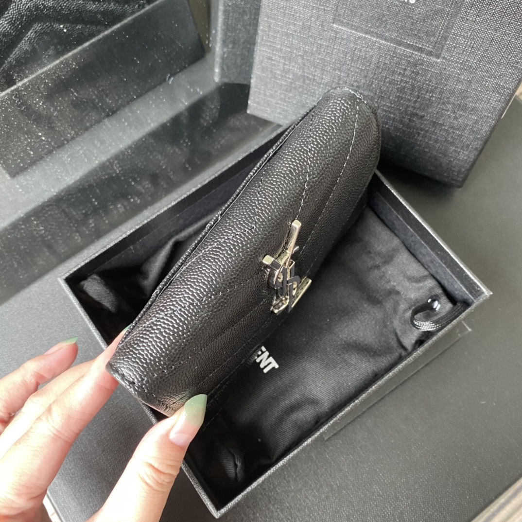 Y51 small monogram envelope wallet in grain de poudre embossed leather silver metal 414404 13.5 x 9.5 x 3 cm