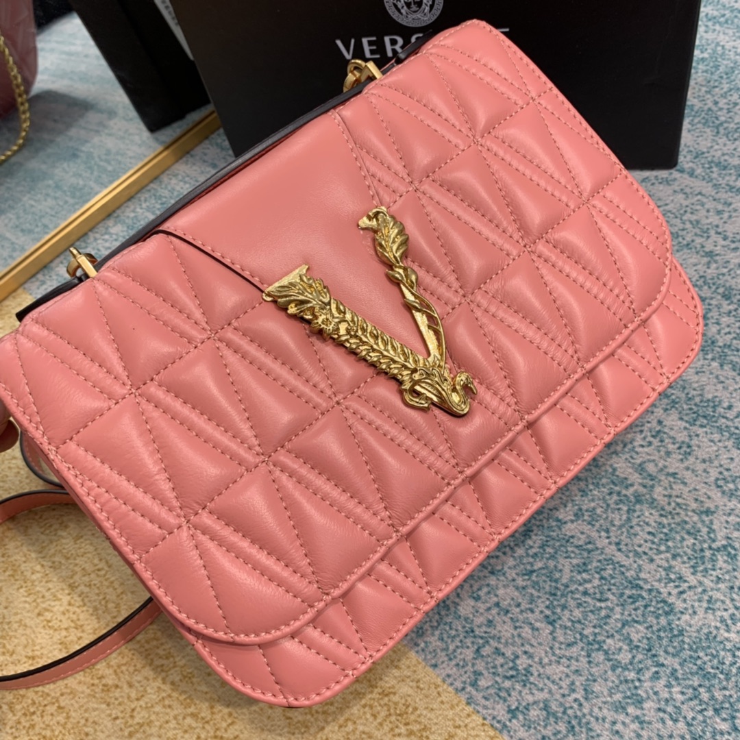 VERASACE VIRTUS QUILTED Shoulder Bag Peach DBFG985 24 x 9 x 16.5 cm