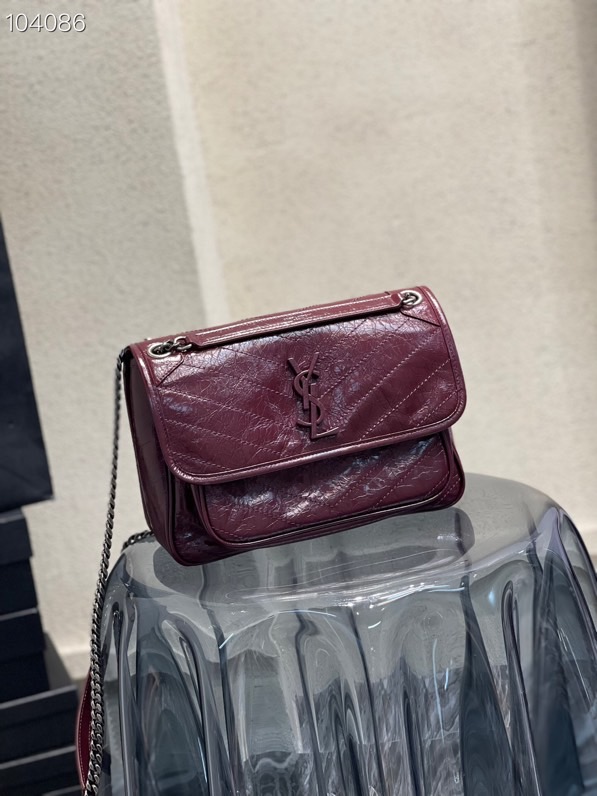 Y51 niki medium crinkled vintage leather burgundy 4988940 28 x 20 x 8 cm