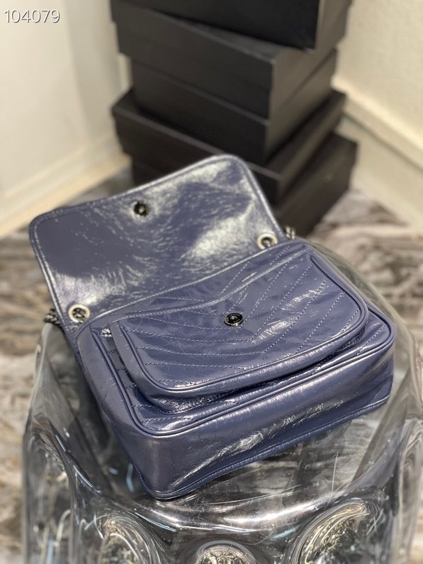 Y51 niki medium crinkled vintage leather dark blue 4988940 28 x 20 x 8 cm