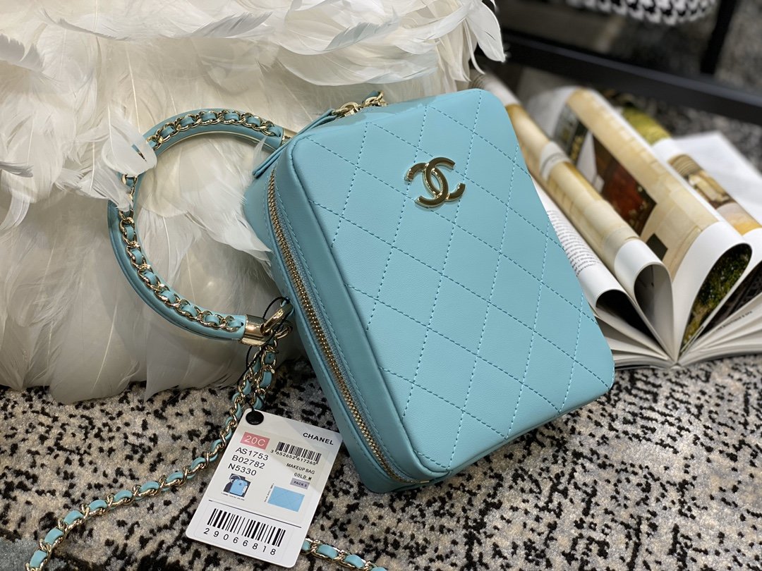 Ch**el vertical camera bag blue as1753 17.5 x 14 x 7 cm
