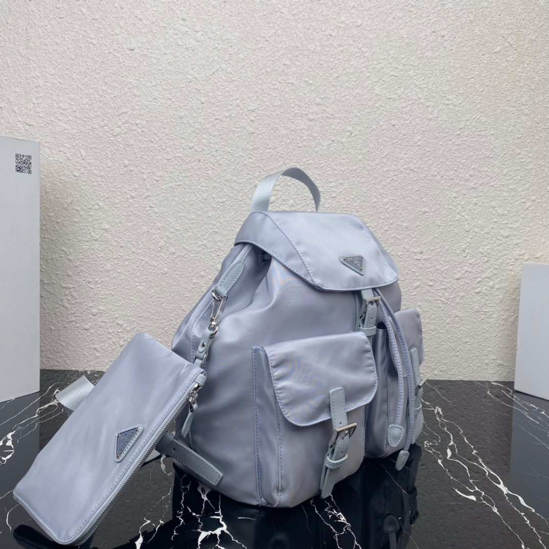 Pra*a medium nylon saffiano leather backpack light blue 1bz811 30 x 32 x 15 cm