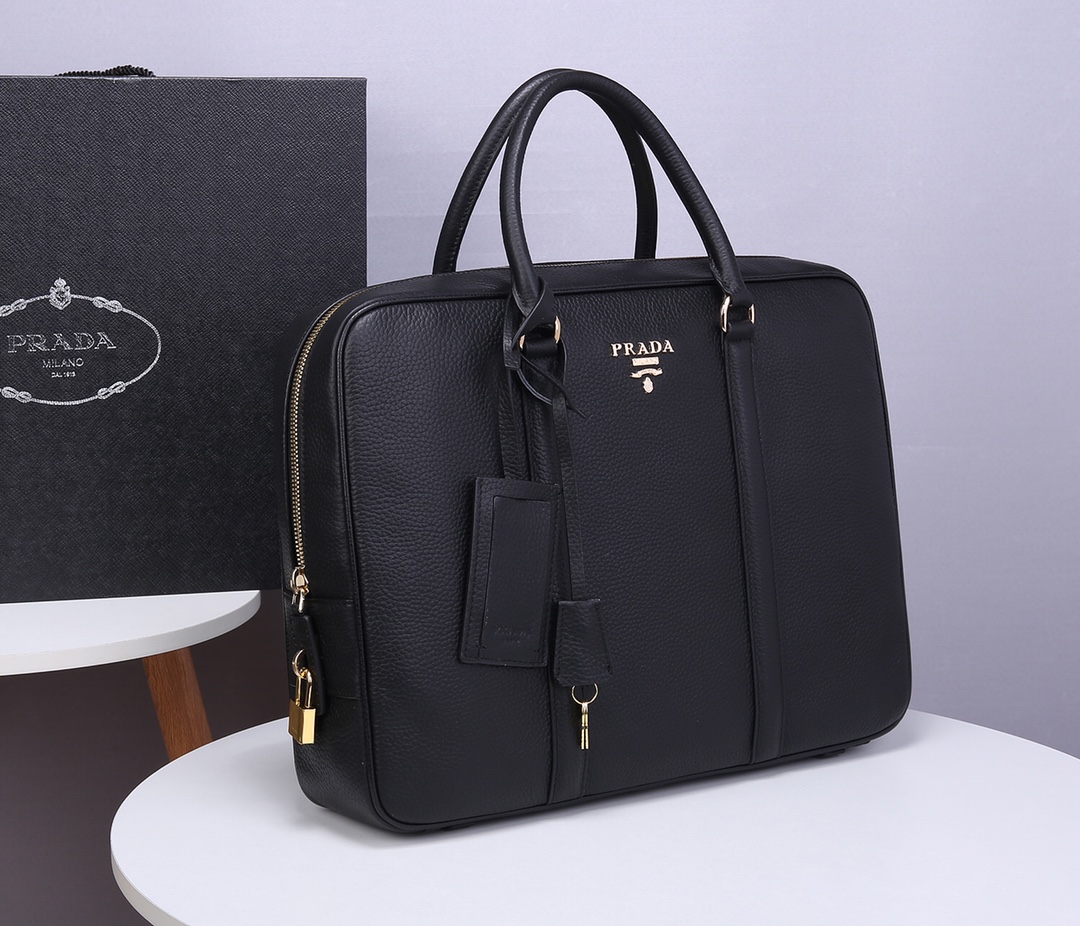 pra*a briefcase grained cowhide leather G01den metal black 8017 40 x 30 x 9 cm