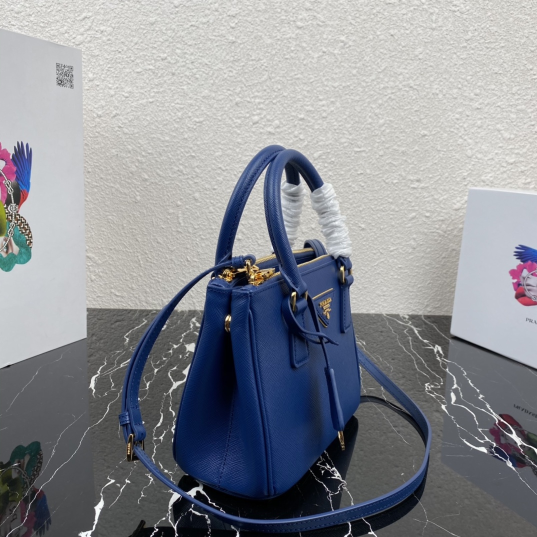 Pra*a micro galleria saffiano leather bag dark blue 1ba906 20 x 15 x 9.5 cm
