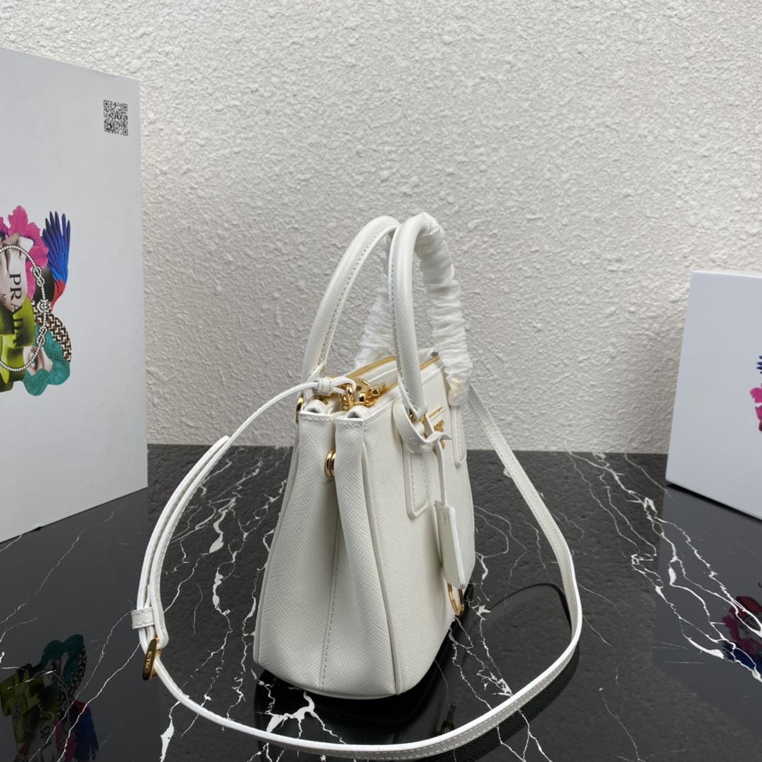 Pra*a micro galleria saffiano leather bag white 1ba906 20 x 15 x 9.5 cm
