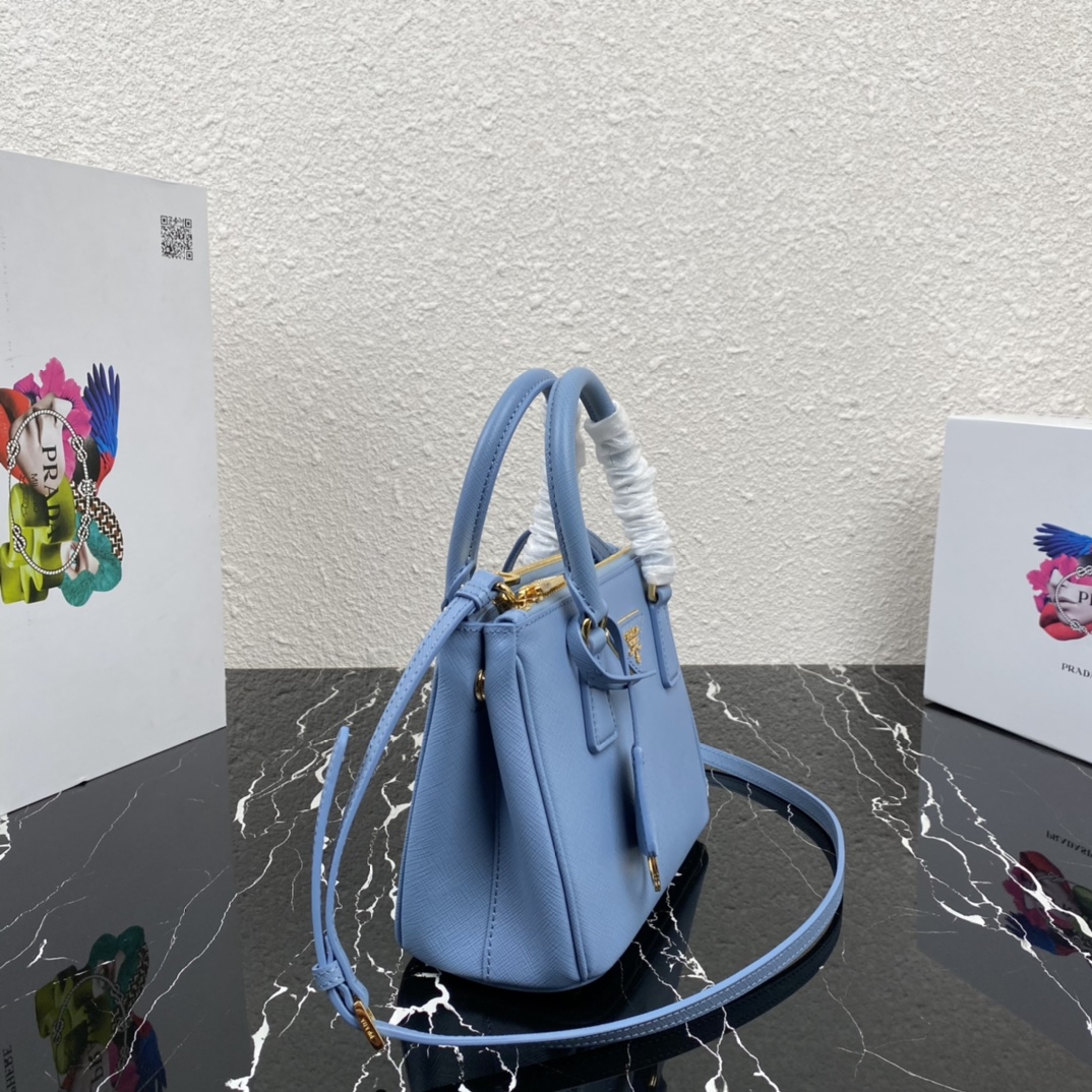 Pra*a micro galleria saffiano leather bag light blue 1ba906 20 x 15 x 9.5 cm