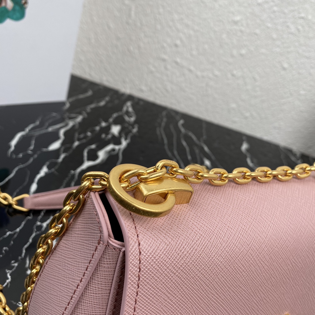 pra*a saffiano leather shoulder bag G01den metal pink 1bd275 22 x 14 x 6.5 cm