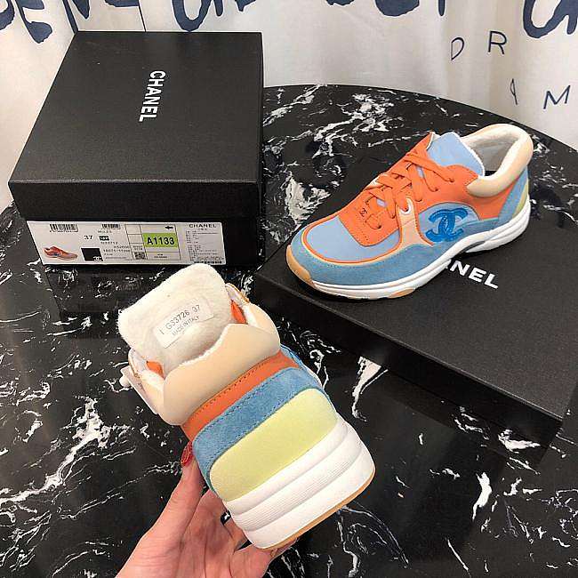 Ch**el sneaker 010