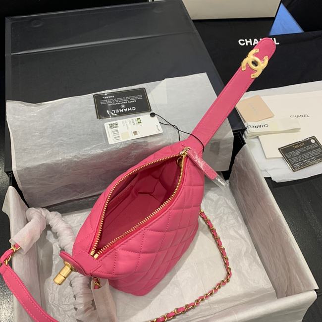 Ch**el small lambskin hobo bag pink as1745 15 x 15 x 12 cm