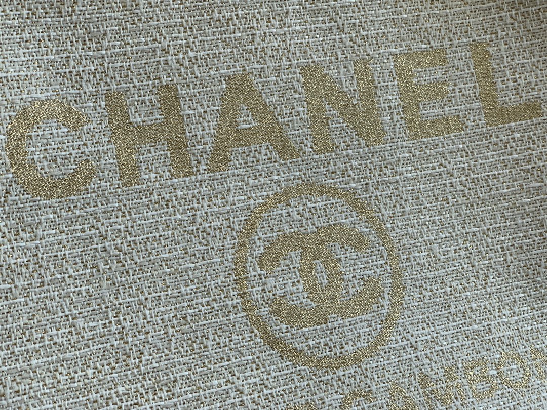 Ch**el deauville tote bag white 38 cm