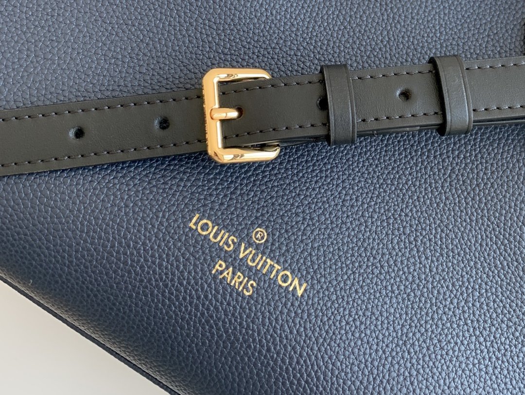 l0vis Vvtt0n on my side mm  canvas navy m53823 30.5 x 24.5 x 14 cm