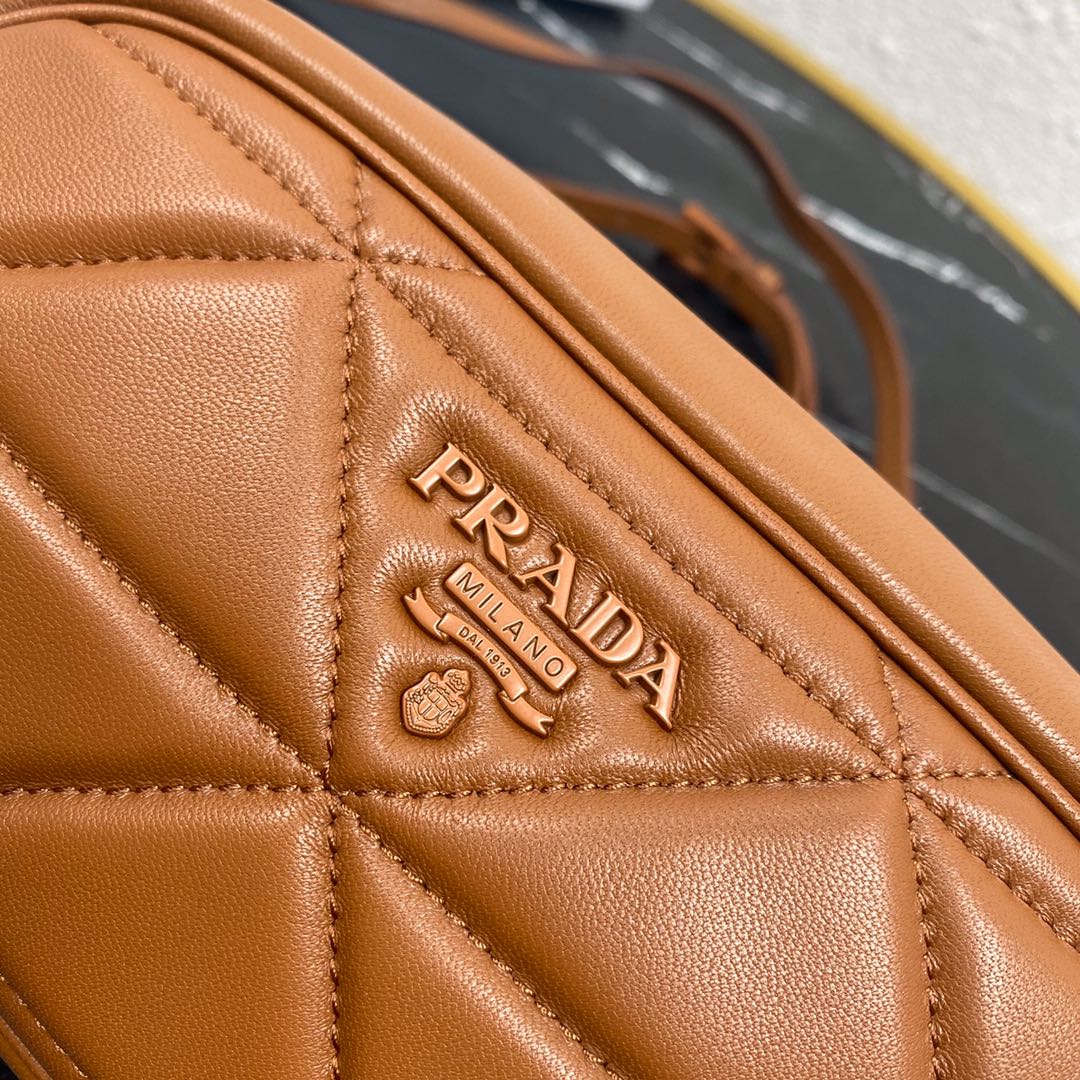 Pra*a mini spectrum quilted nappa leather brown 1dh046 10 x 19  x 5.5 cm