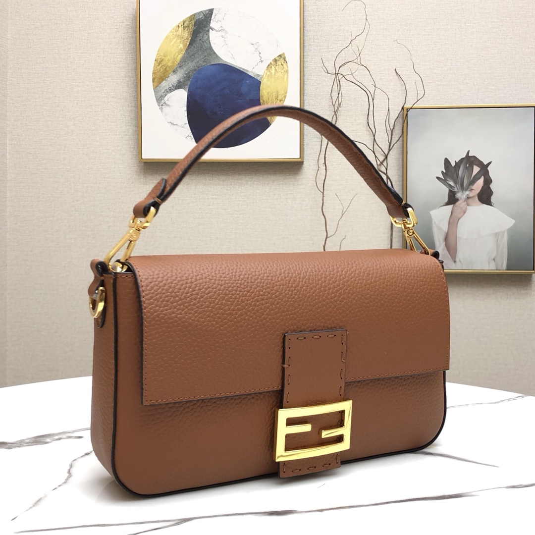 F**di medium 1997 baguette leather brown 26 x 14 x 4 cm