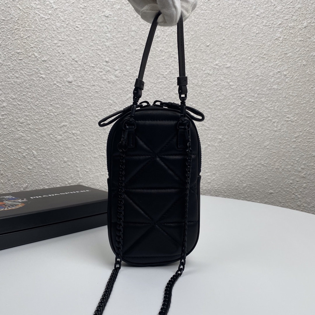 Pra*a mini spectrum quilted nappa leather black 1dh030 10.5 x 18 cm
