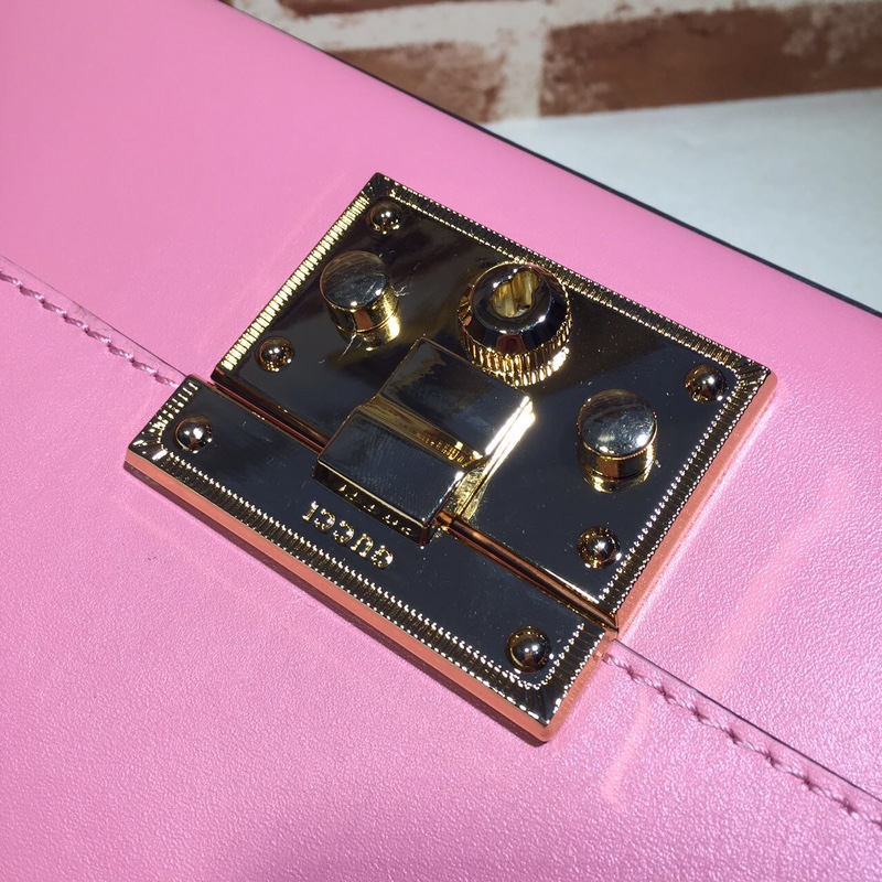 Gvc*1 medium padlock  shoulder bag leather pink 409486 30 x 19 x 10 cm