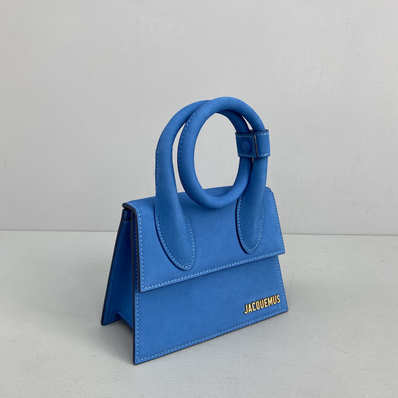 Ja*qvemvs small le chiquito leather blue 213ba02 18 x 15.5 x 8 cm