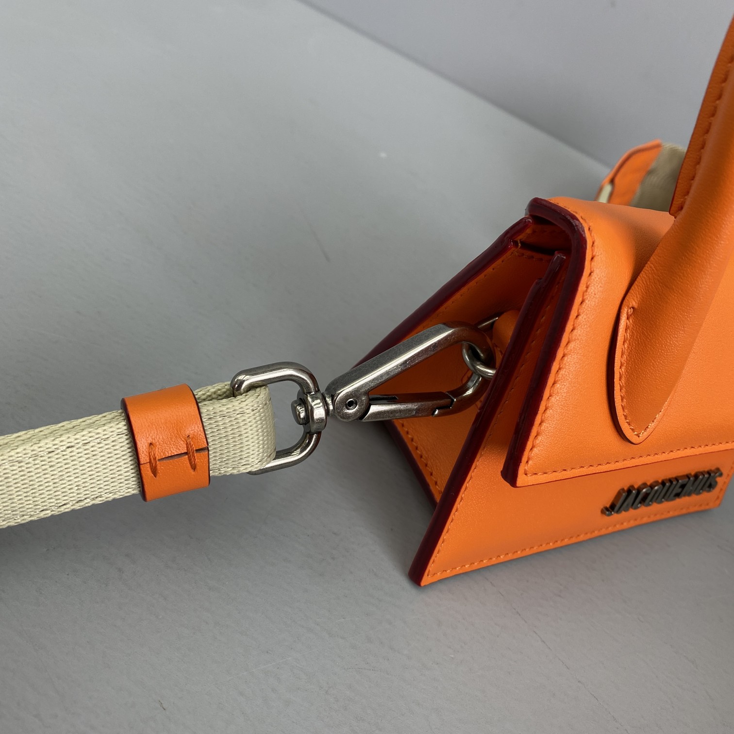 Ja*qvemvs le chiquito mini leather bag orange 213ba01 12 x 8 x 5 cm