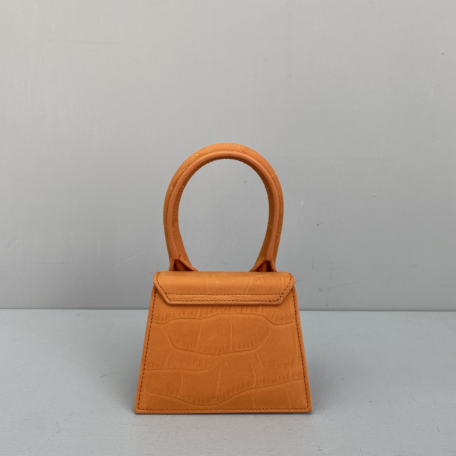 Ja*qvemvs le chiquito mini crocodile leather bag orange 213ba01 12 x 8 x 5 cm