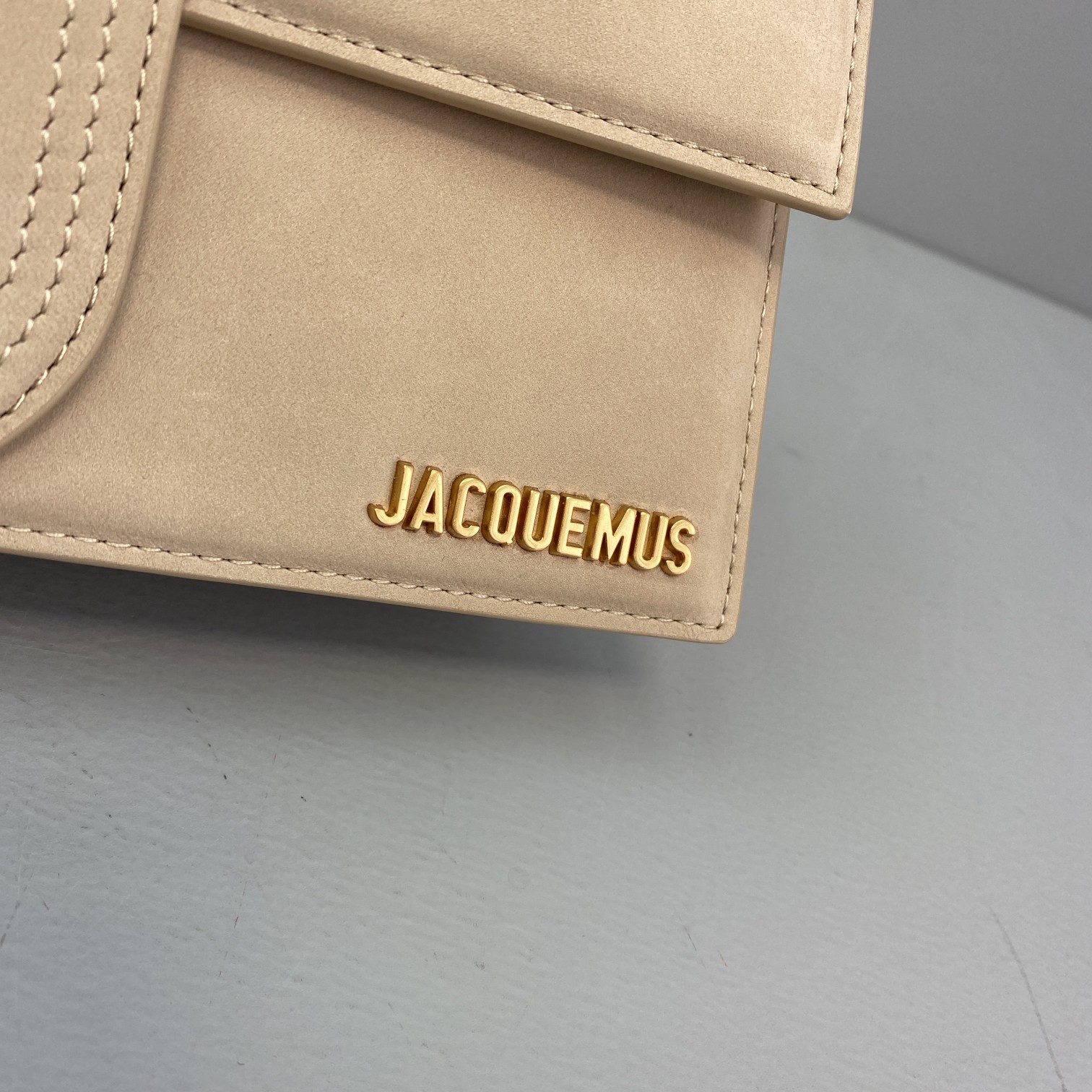 Ja*qvemvs le grand bambino velvet beige 213ba07 24 x 13 x 7 cm