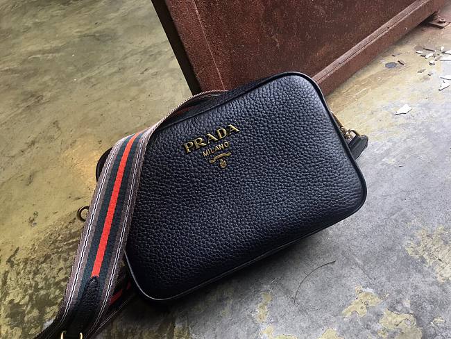 Pra*a bucket leather black 1ba018 18 x 23 x 13 cm