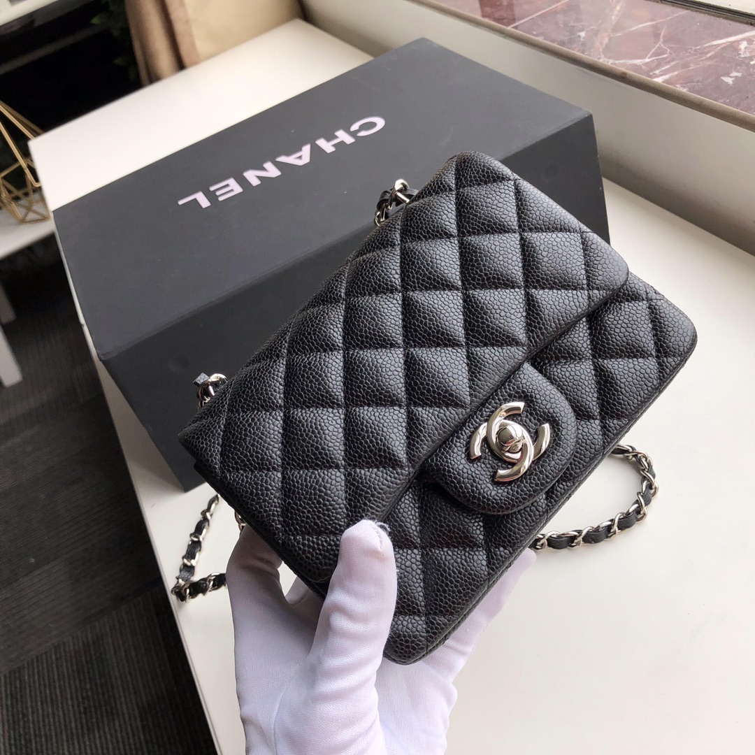 Ch**el mini flap bag caviar silver metal black a35200 17cm