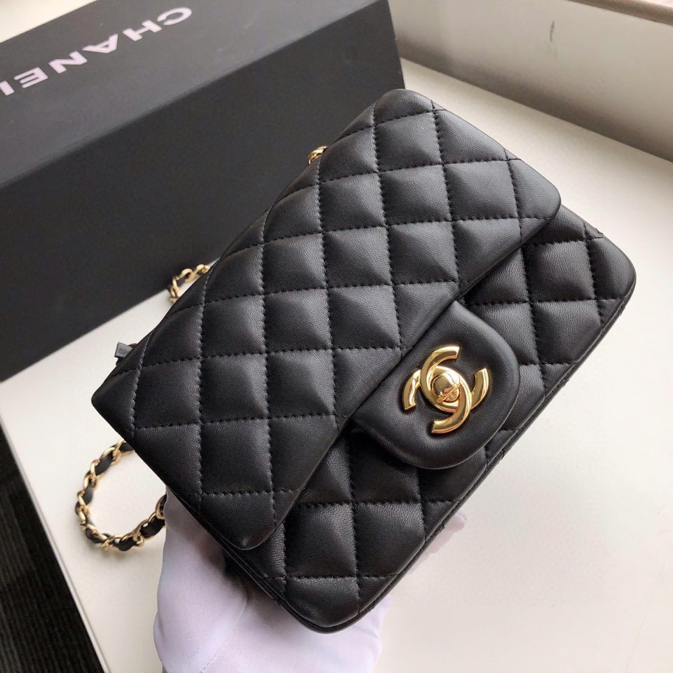 ch**el mini flap bag lambskin G01den metal black a35200 17cm