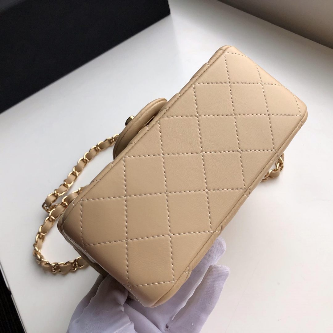 ch**el mini flap bag lambskin G01den metal beige a35200 17cm