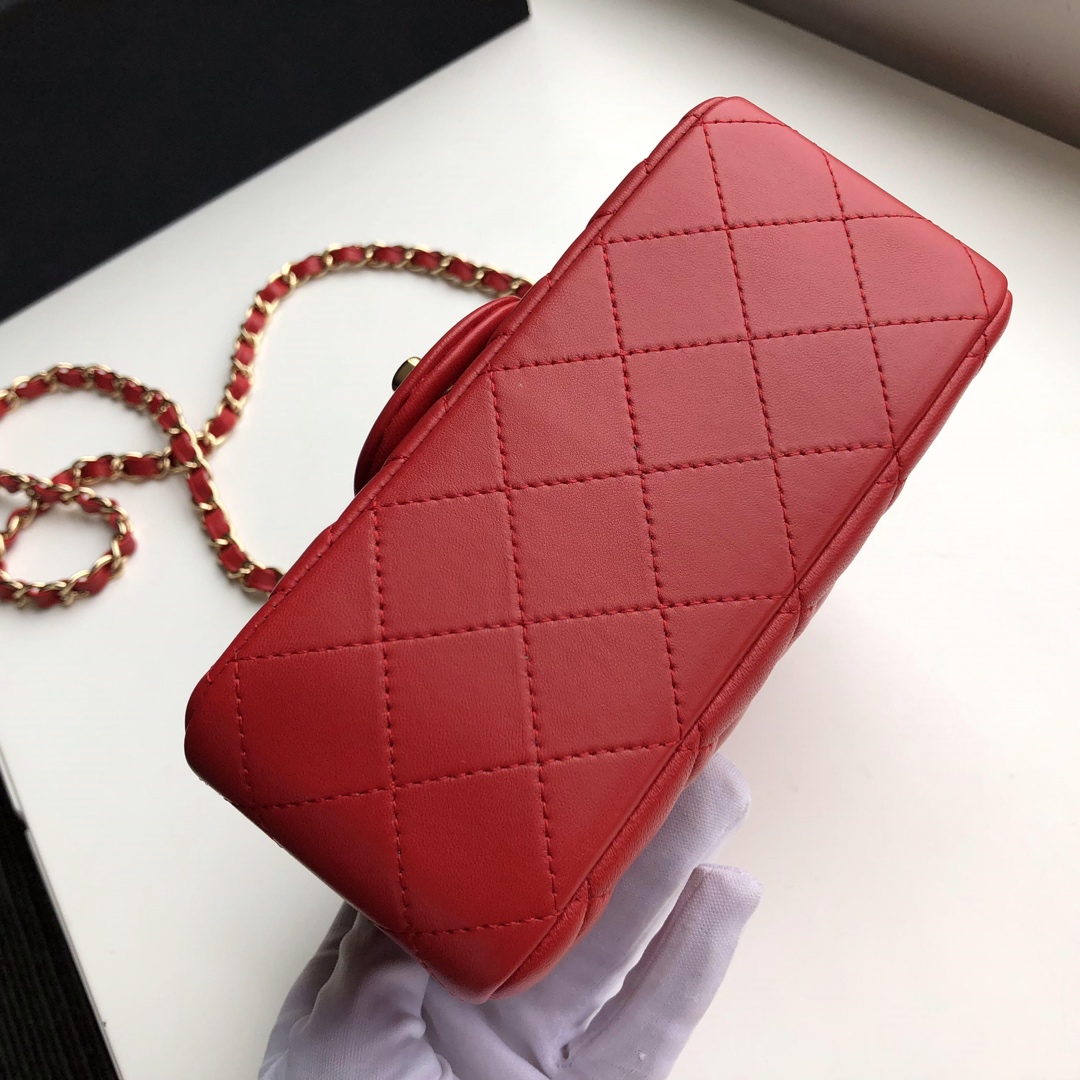ch**el mini flap bag lambskin G01den metal red a35200 17cm