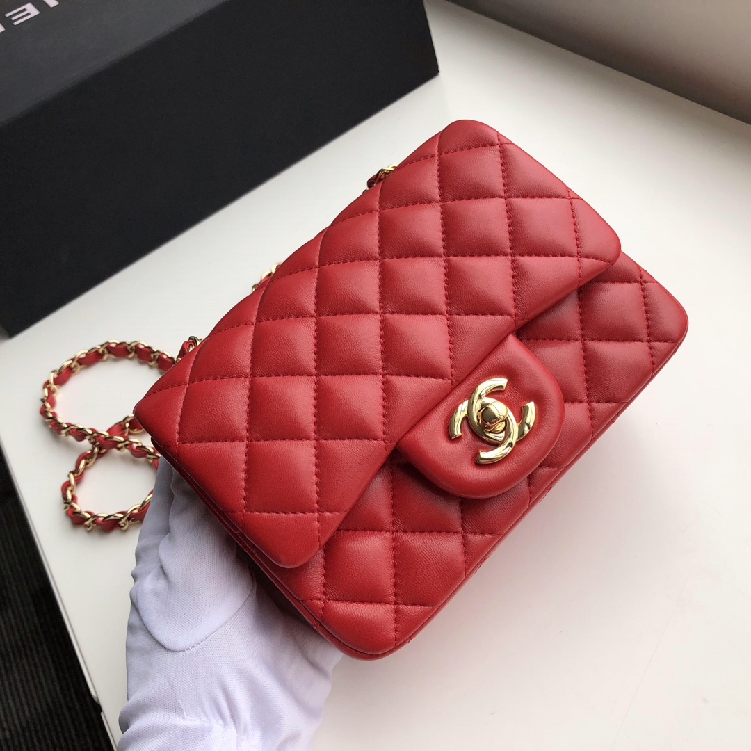 ch**el mini flap bag lambskin G01den metal red a35200 17cm