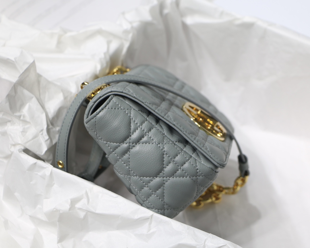 d10r small caro bag S*pple cannage calfskin gray m9241 20 x 12 x 7 cm