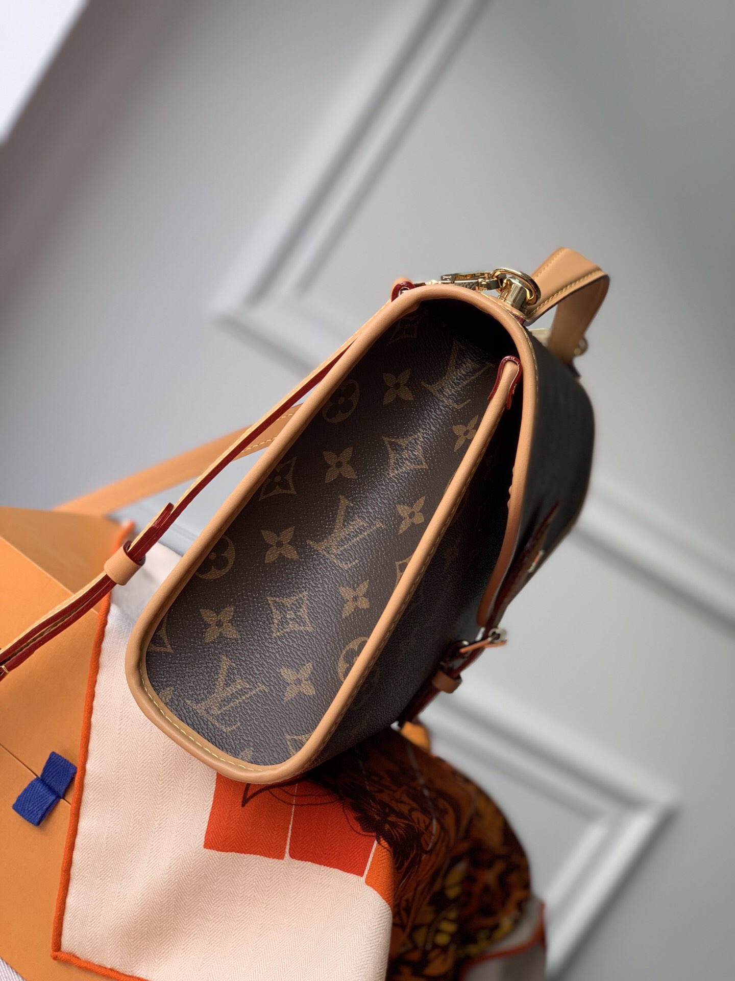 l0vis Vvtt0n large ivy monogram canvas m44919 29 × 24 × 10 cm
