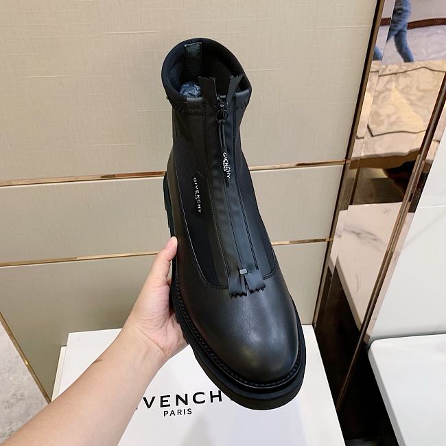 G1uenchy boots black gvc2020
