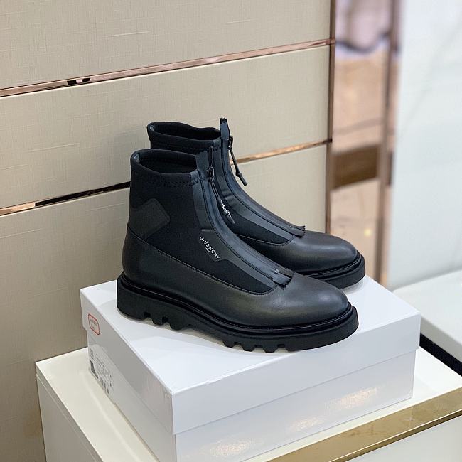 G1uenchy boots black gvc2020